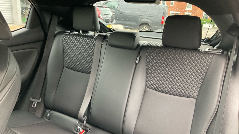 Toyota Yaris 1.5 Hybrid Dynamic 5dr CVT Hybrid Hatchback